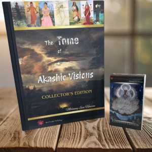 Collector's Edition: Hardcover Book and Deck Set: Art History Tarot for Past Lives: Expanded Edition